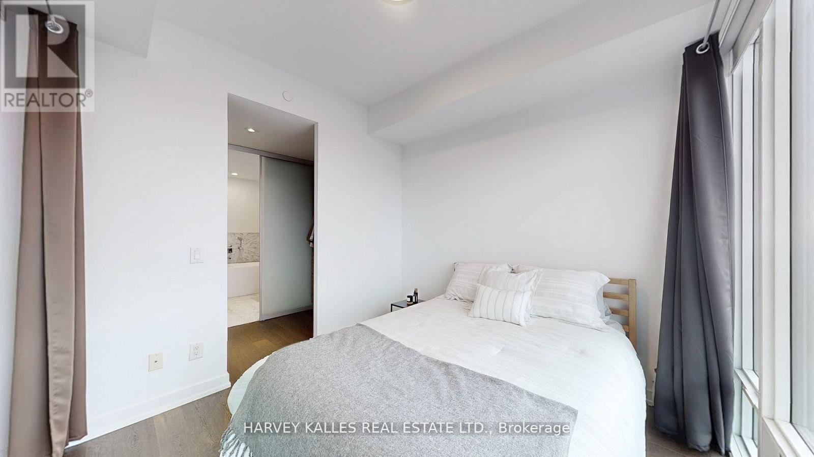 4411 - 488 University Avenue, Toronto, Ontario  M5G 0C1 - Photo 18 - C12883840