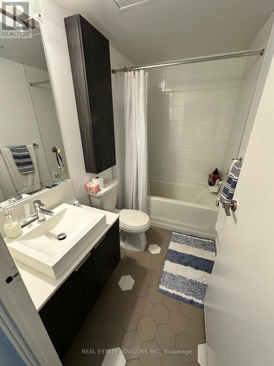 2803 - 68 Shuter Street, Toronto, Ontario  M5B 0B4 - Photo 7 - C12883850