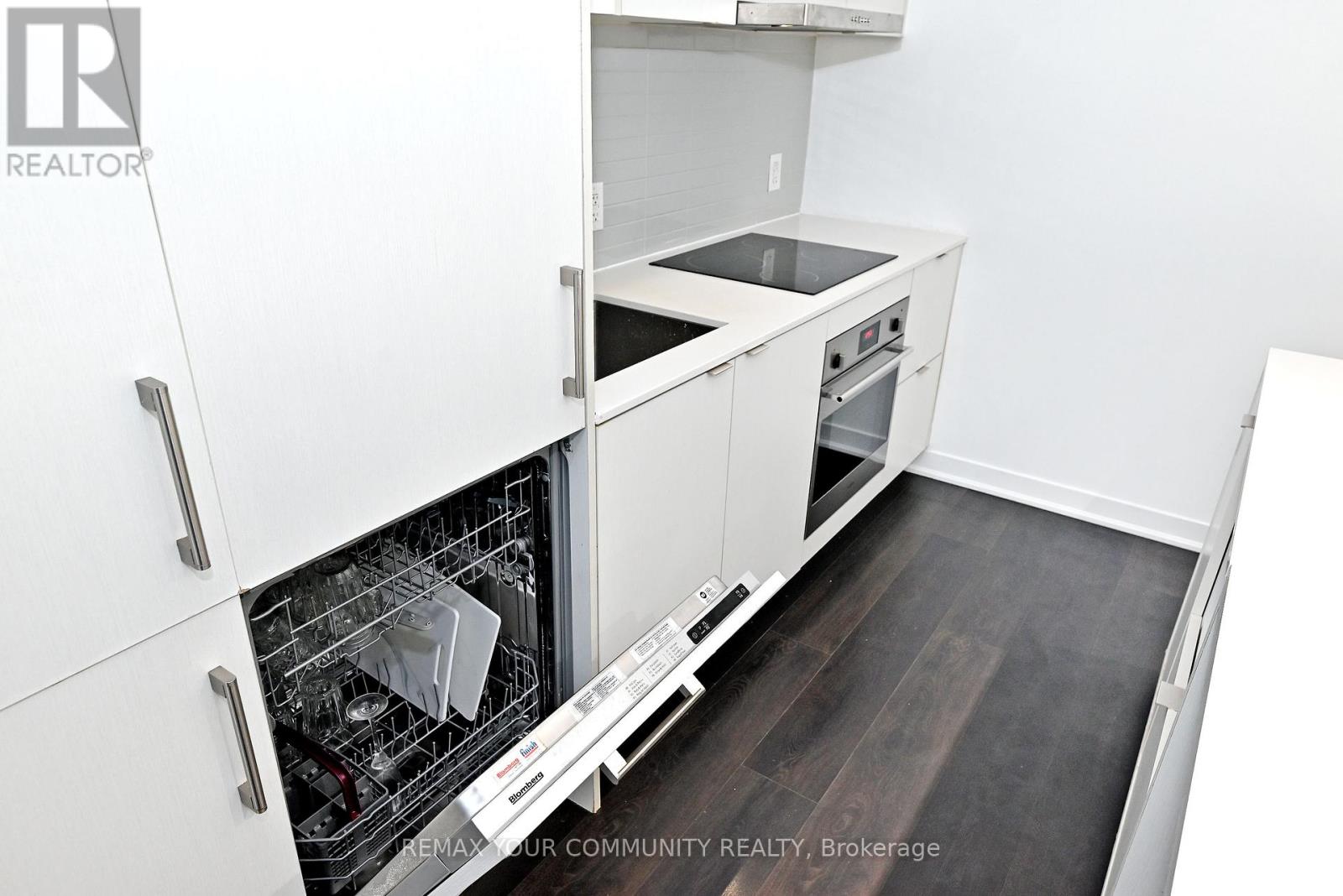 1703 - 88 Harbour Street, Toronto, Ontario  M5J 1B7 - Photo 20 - C12883862