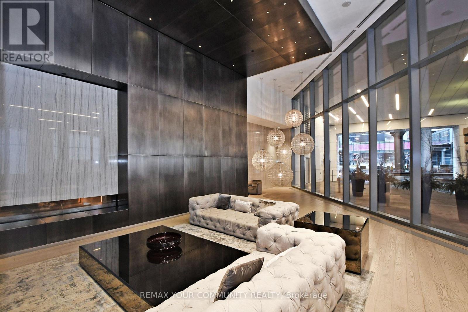 1703 - 88 Harbour Street, Toronto, Ontario  M5J 1B7 - Photo 34 - C12883862