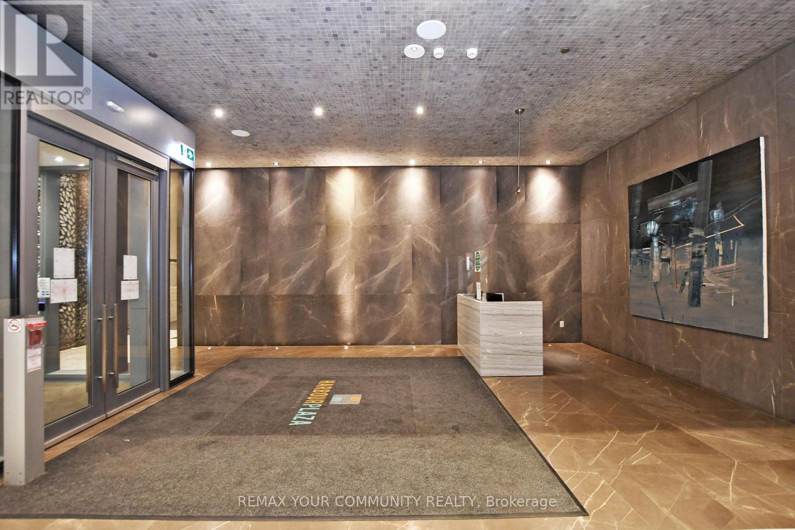 1703 - 88 Harbour Street, Toronto, Ontario  M5J 1B7 - Photo 35 - C12883862