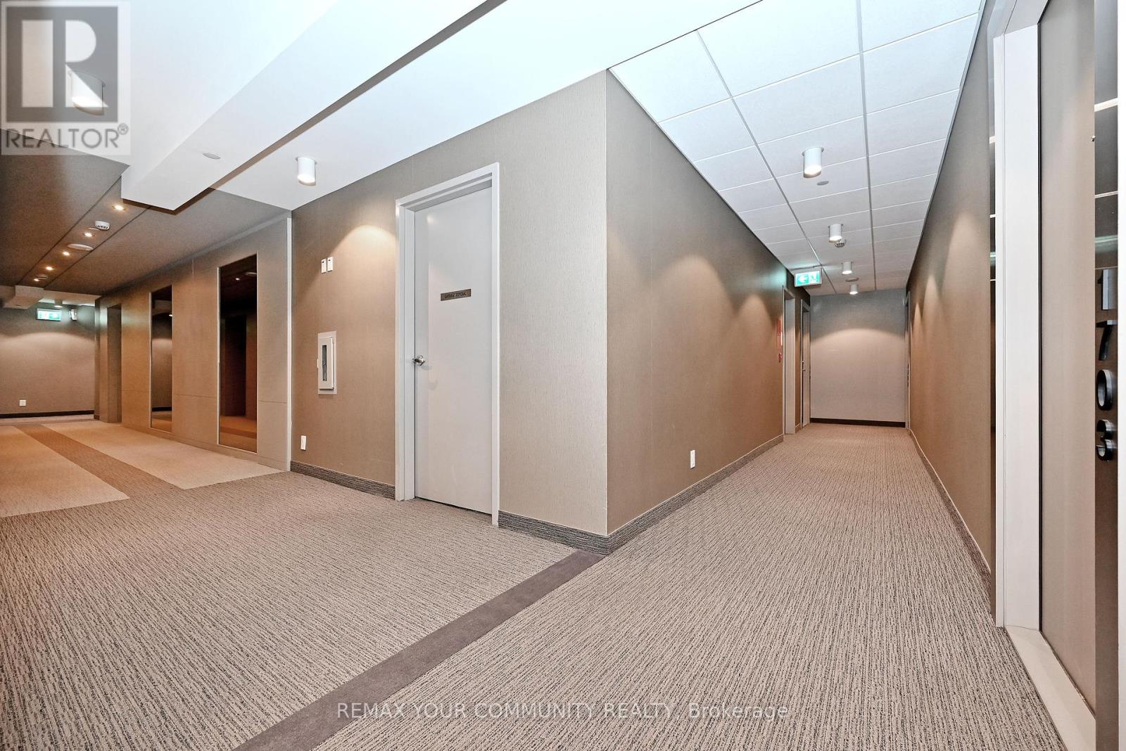 1703 - 88 Harbour Street, Toronto, Ontario  M5J 1B7 - Photo 37 - C12883862