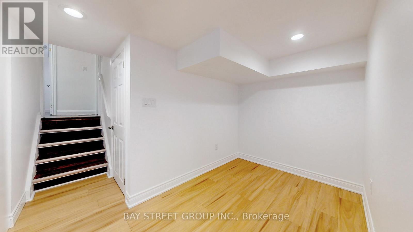 Main - 147 Roywood Drive, Toronto, Ontario  M3A 2E3 - Photo 11 - C12883874