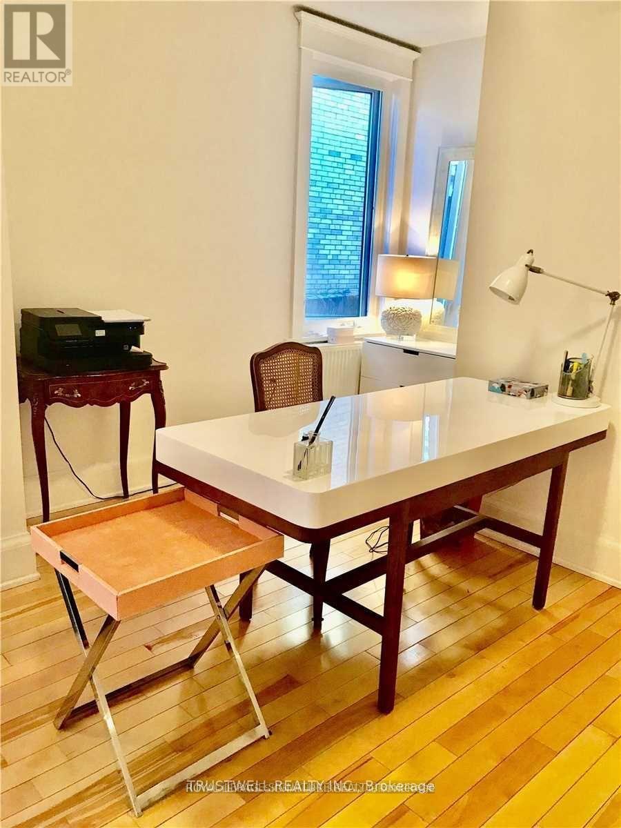 220 Rose Park Drive, Toronto, Ontario  M4T 1R5 - Photo 12 - C12883876