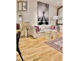 220 ROSE PARK DRIVE, Toronto, Ontario