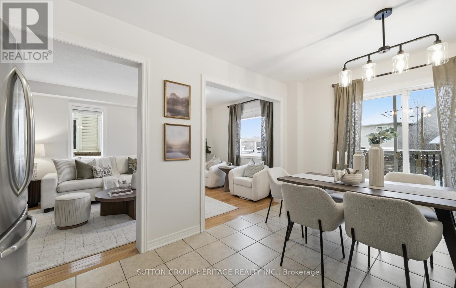 41 Kirkland Place, Whitby, Ontario  L1P 1X3 - Photo 10 - E12883854