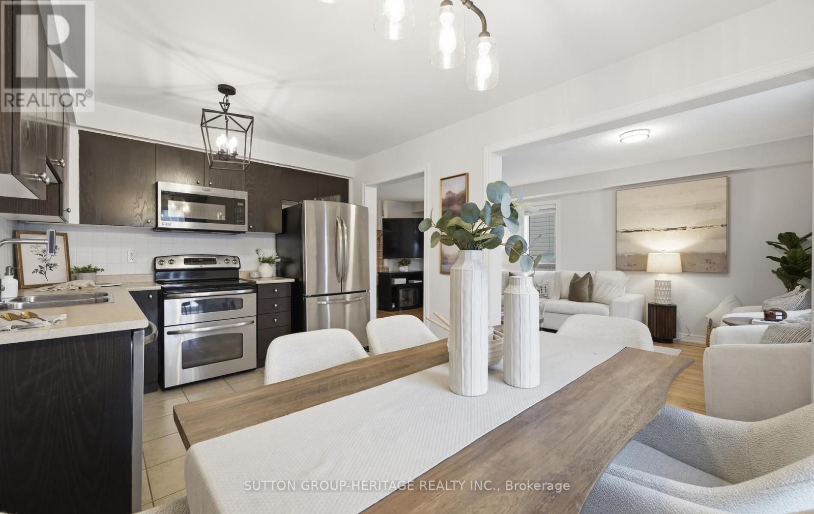 41 Kirkland Place, Whitby, Ontario  L1P 1X3 - Photo 12 - E12883854