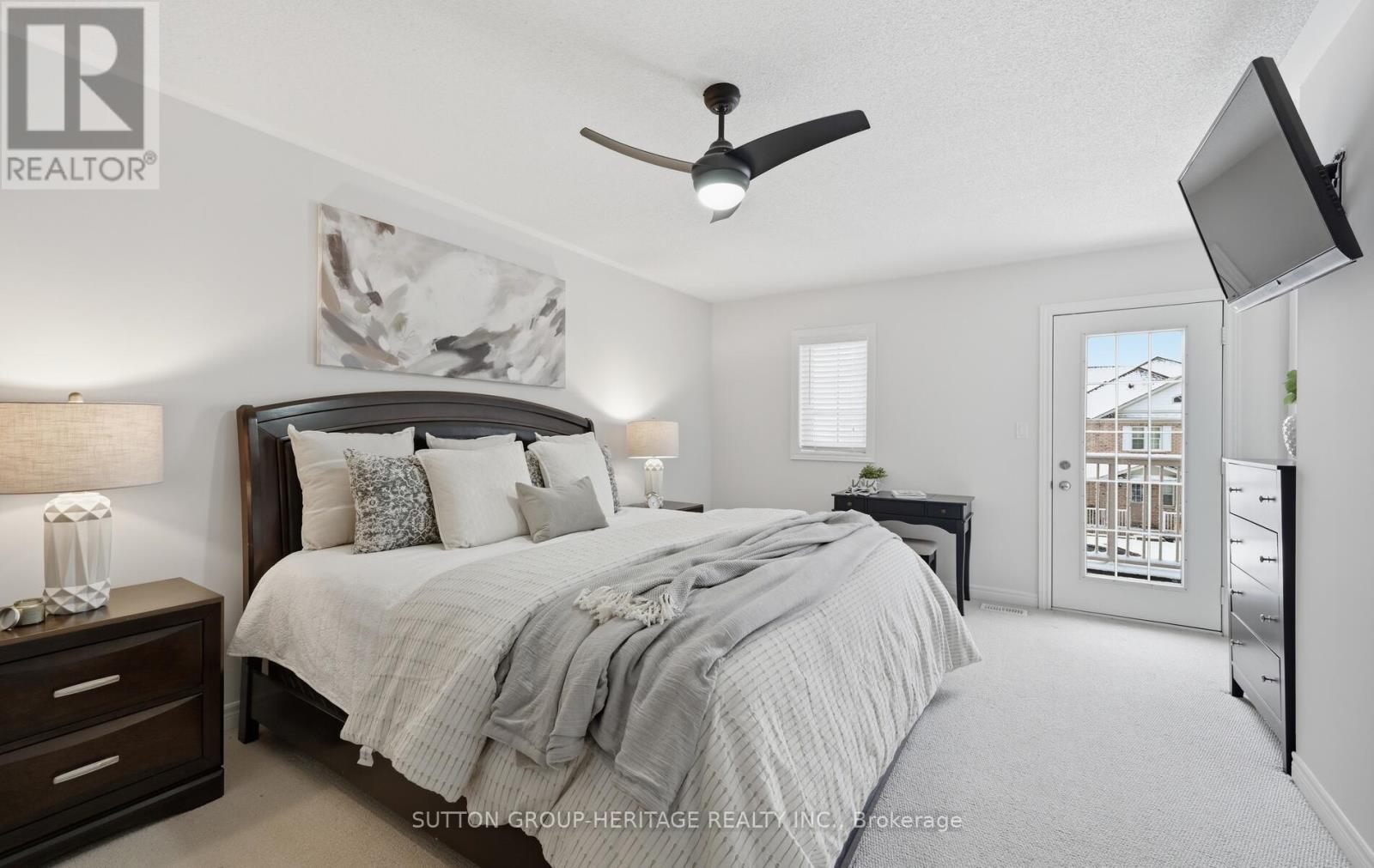 41 Kirkland Place, Whitby, Ontario  L1P 1X3 - Photo 14 - E12883854