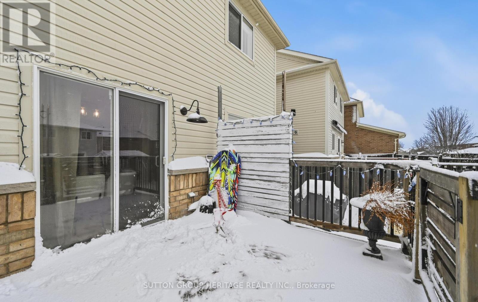 41 Kirkland Place, Whitby, Ontario  L1P 1X3 - Photo 31 - E12883854