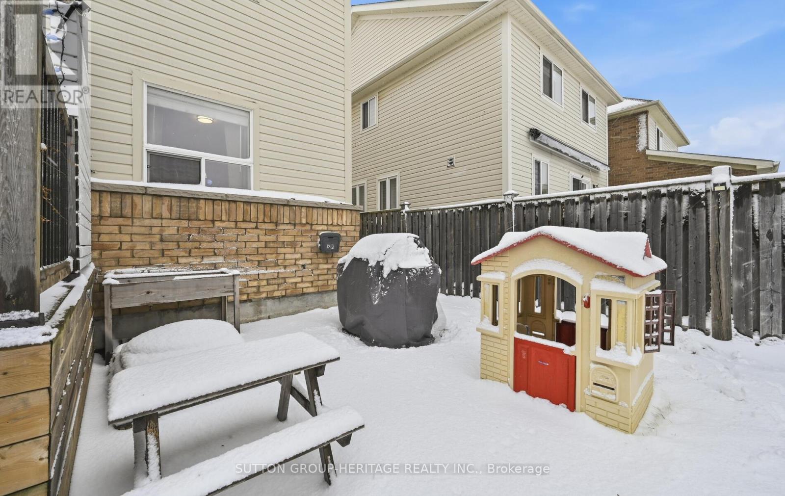 41 Kirkland Place, Whitby, Ontario  L1P 1X3 - Photo 33 - E12883854