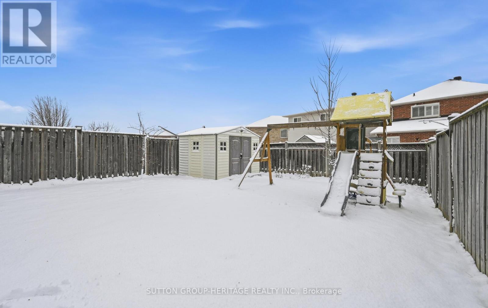 41 Kirkland Place, Whitby, Ontario  L1P 1X3 - Photo 35 - E12883854