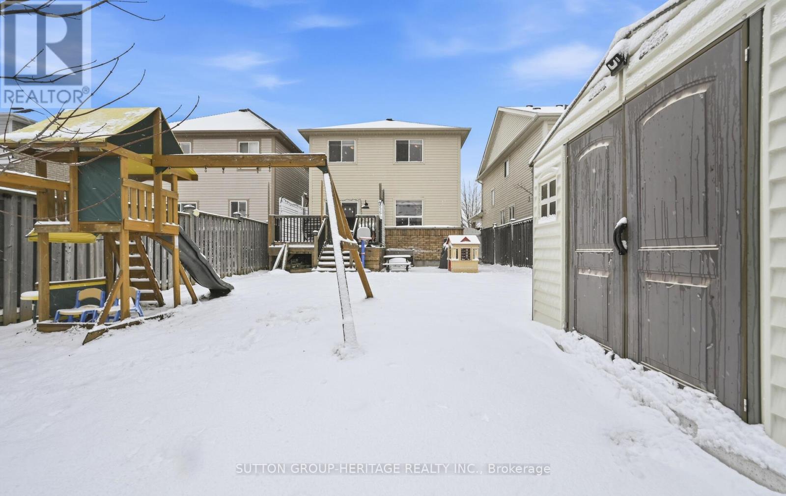 41 Kirkland Place, Whitby, Ontario  L1P 1X3 - Photo 37 - E12883854