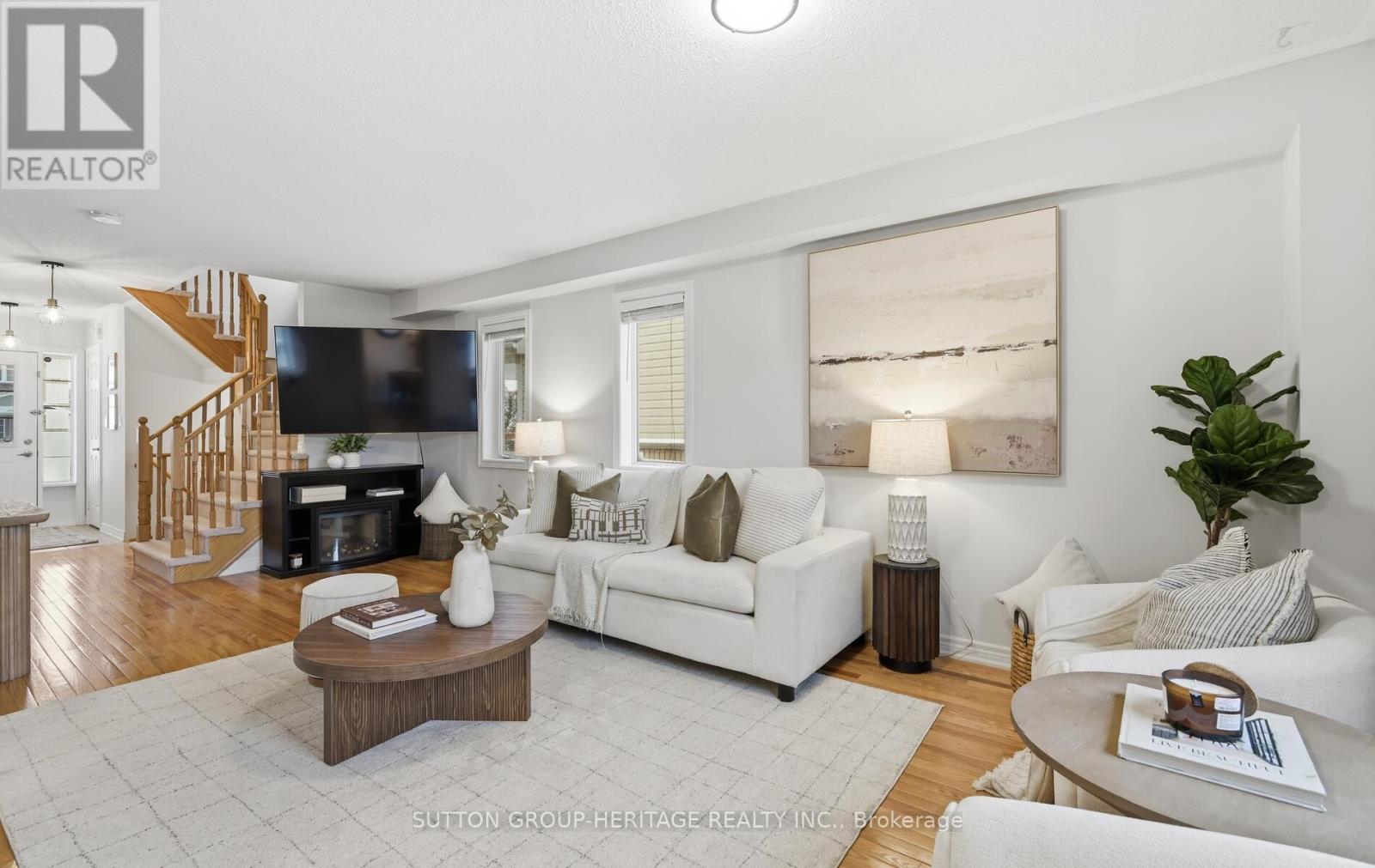 41 Kirkland Place, Whitby, Ontario  L1P 1X3 - Photo 7 - E12883854