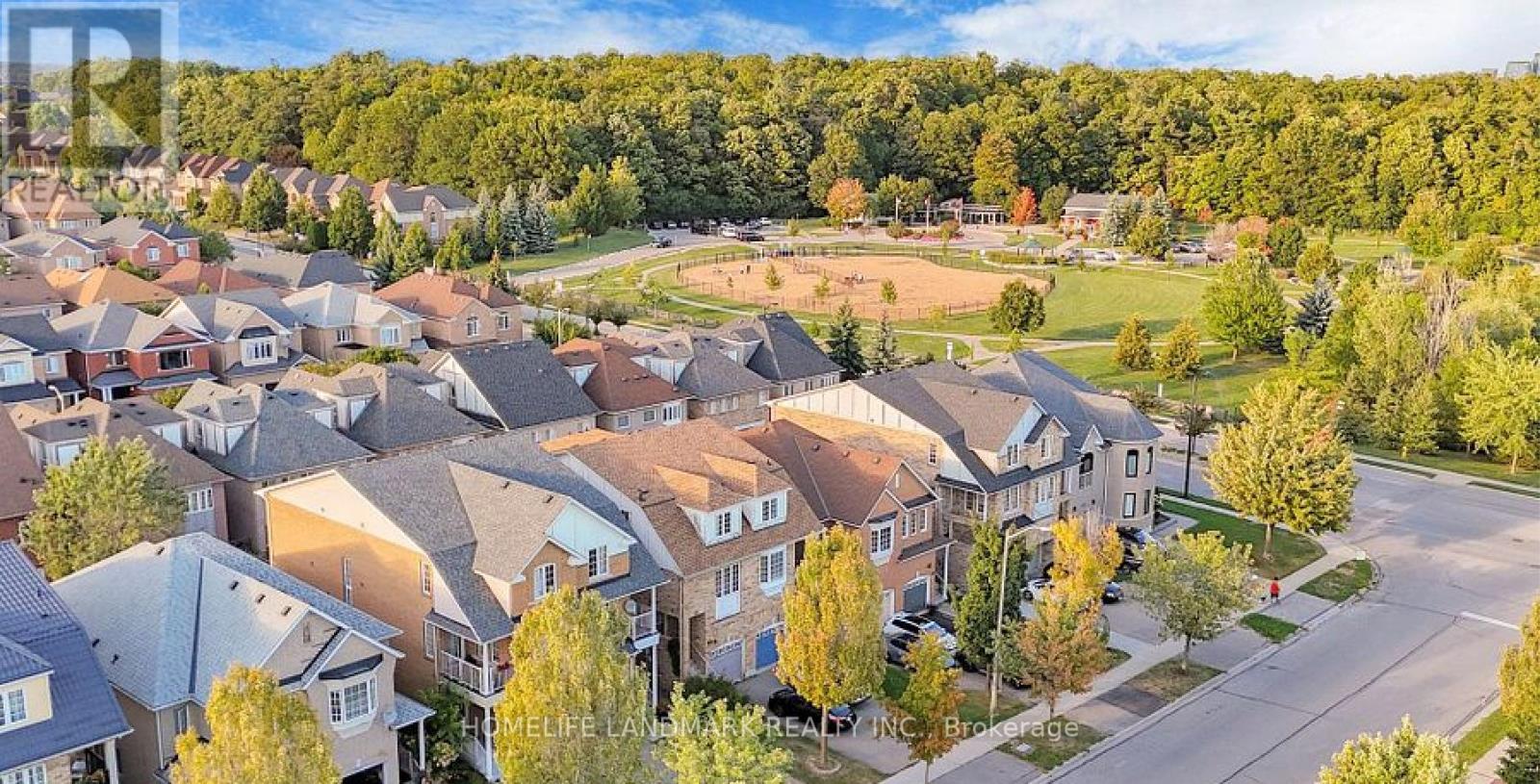 216 Maple Sugar Lane, Vaughan, Ontario  L4J 9A8 - Photo 2 - N12883864