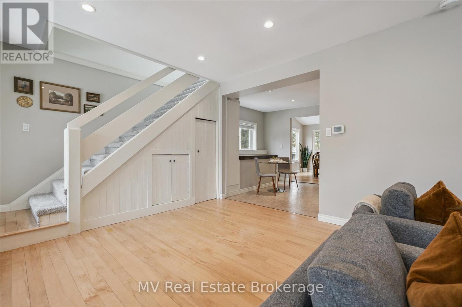 74 Kertland Street, Centre Wellington, Ontario  N0B 1S0 - Photo 12 - X12883846