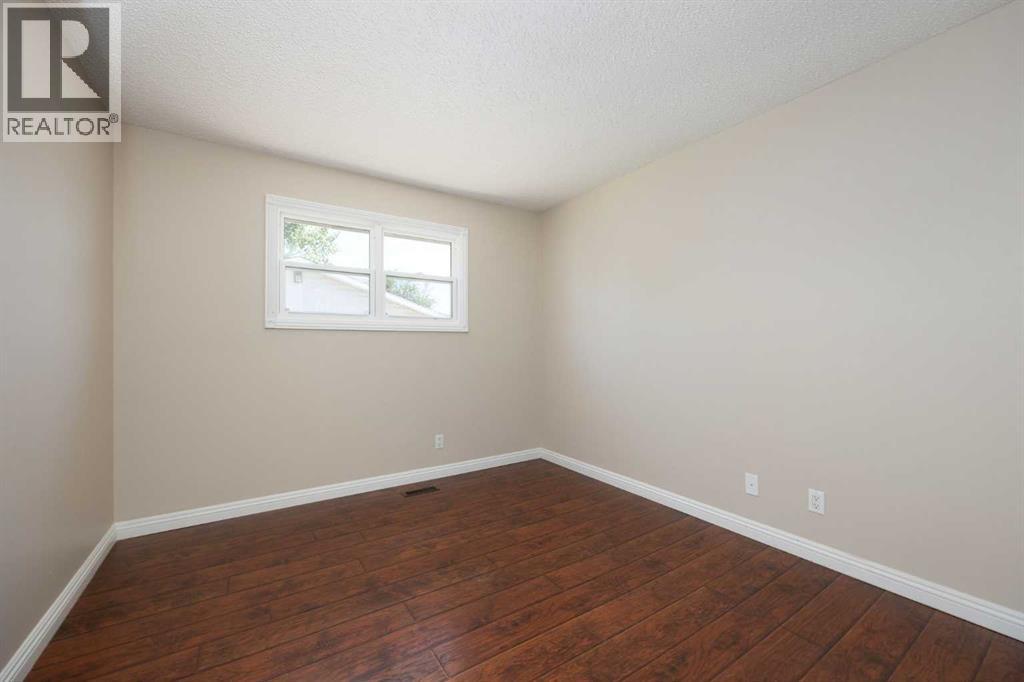 185 Hiltop Crescent, Fort Mcmurray, Alberta  T9H 3V3 - Photo 26 - A2292430