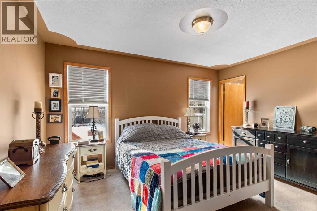 13 Westwood Court, Sylvan Lake, Alberta  T4S 1P7 - Photo 18 - A2289326