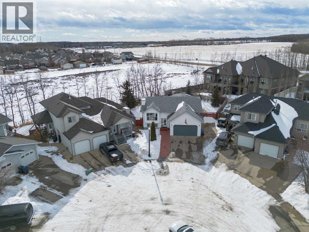 13 Westwood Court, Sylvan Lake, Alberta  T4S 1P7 - Photo 3 - A2289326