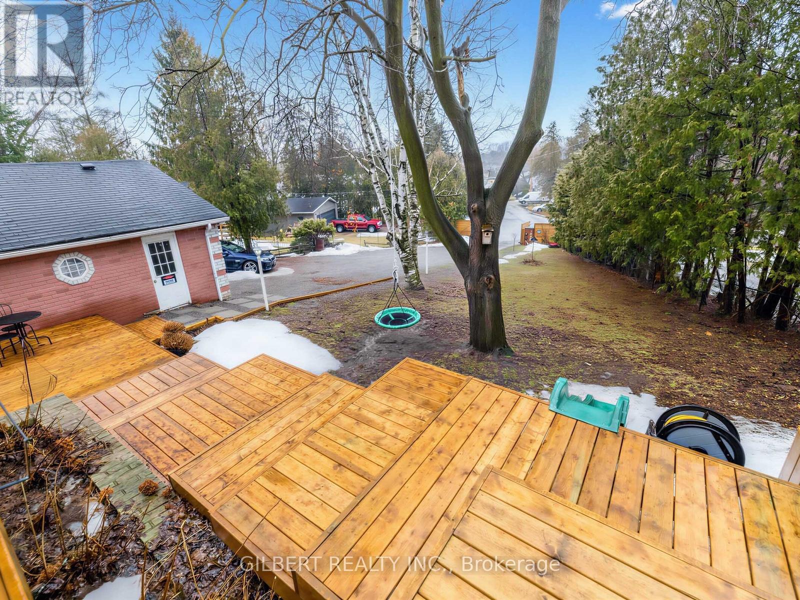 313 Winnifred Drive, Georgina, Ontario  L4P 3B4 - Photo 38 - N12875290