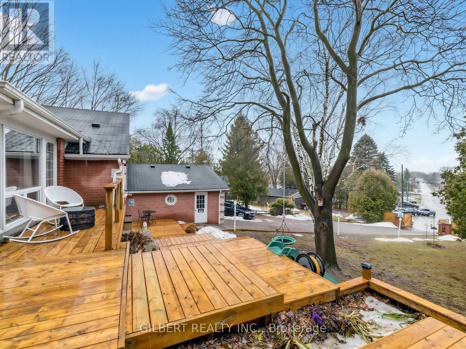 313 Winnifred Drive, Georgina, Ontario  L4P 3B4 - Photo 37 - N12875290