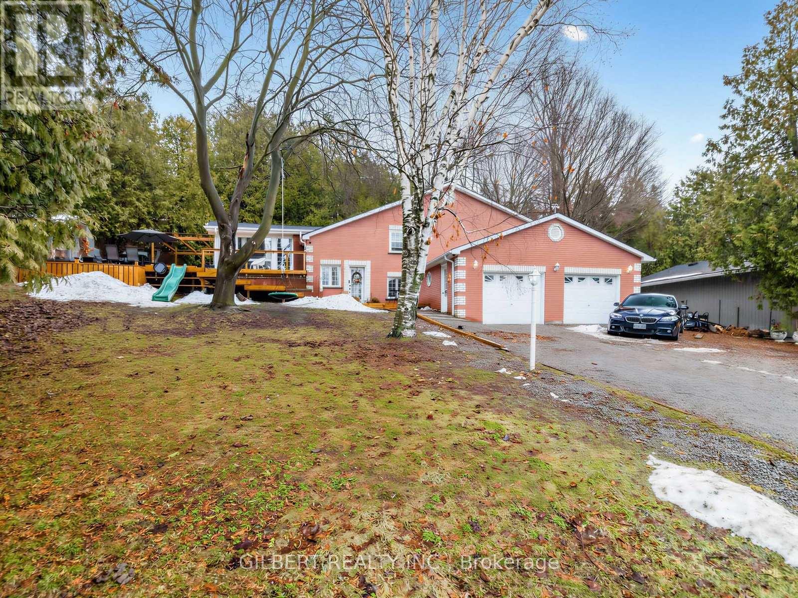 313 Winnifred Drive, Georgina, Ontario  L4P 3B4 - Photo 4 - N12875290