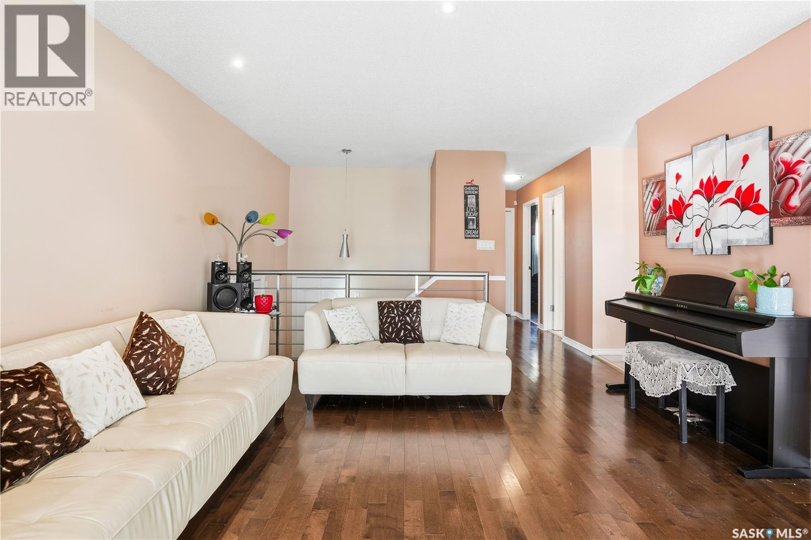 882 Samuels Crescent N, Regina, Saskatchewan  S4X 2A5 - Photo 10 - SK030458