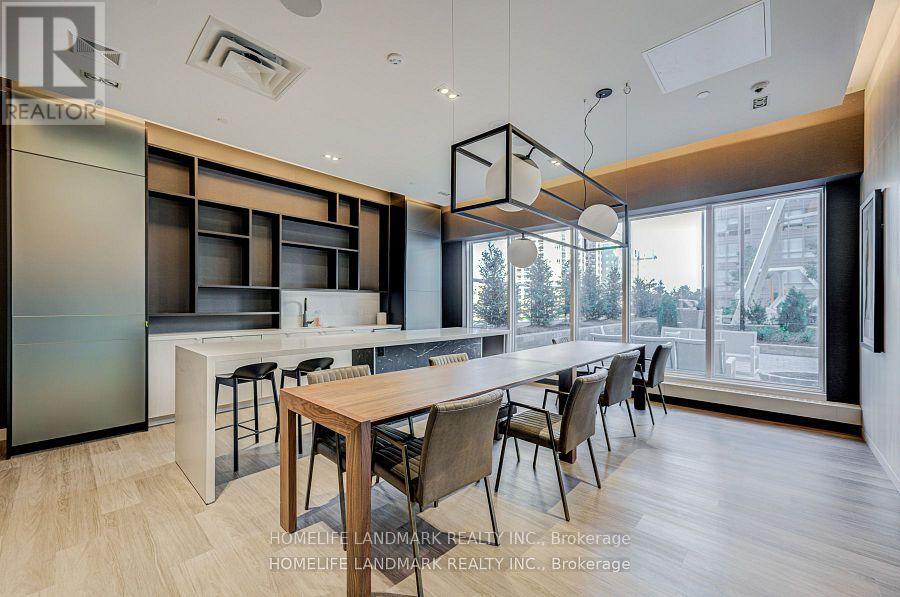 1808 - 4065 Confederation Parkway, Mississauga, Ontario  L5B 0L4 - Photo 33 - W12872844