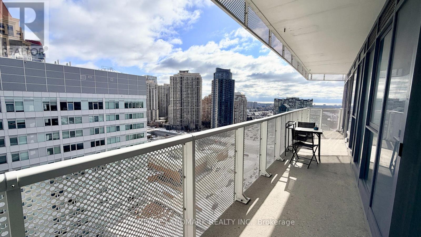 1808 - 4065 Confederation Parkway, Mississauga, Ontario  L5B 0L4 - Photo 38 - W12872844