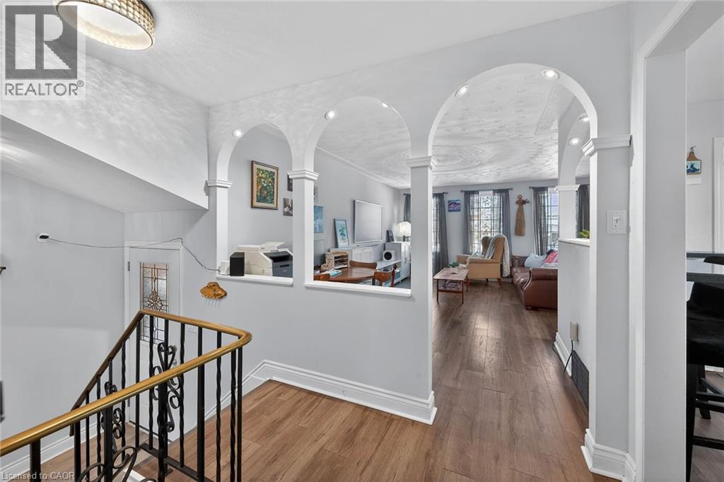 327 Eaglewood Drive, Hamilton, Ontario  L8W 1Z2 - Photo 20 - 40807089