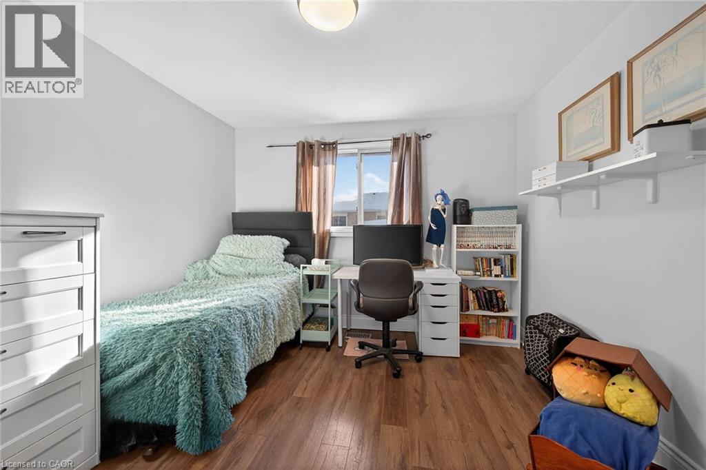 327 Eaglewood Drive, Hamilton, Ontario  L8W 1Z2 - Photo 23 - 40807089