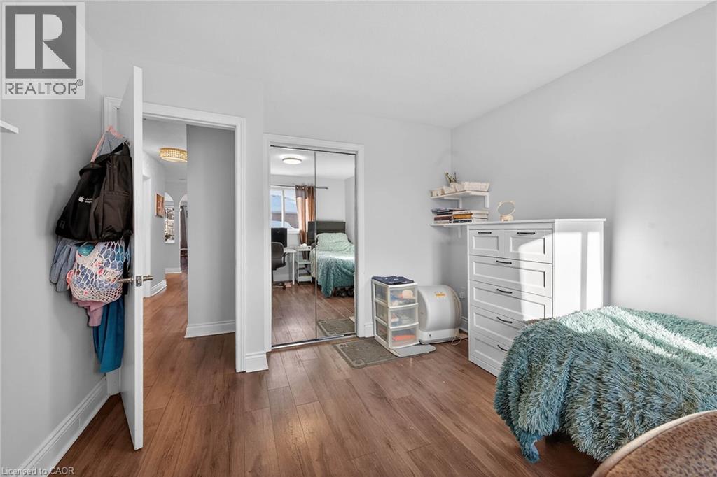 327 Eaglewood Drive, Hamilton, Ontario  L8W 1Z2 - Photo 24 - 40807089