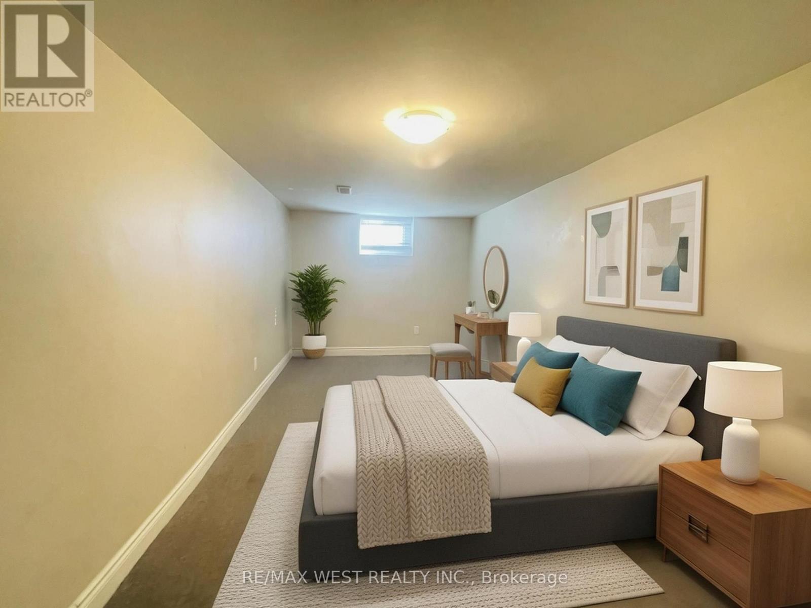 Bsmt - 25 Coronado Court, Toronto, Ontario  M9M 1S6 - Photo 3 - W12880840