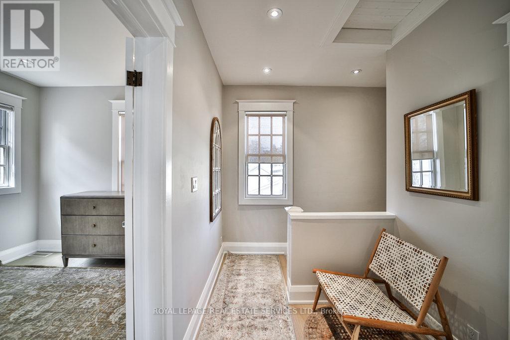 128 Chisholm Street, Oakville, Ontario  L6K 3J2 - Photo 43 - W12883852