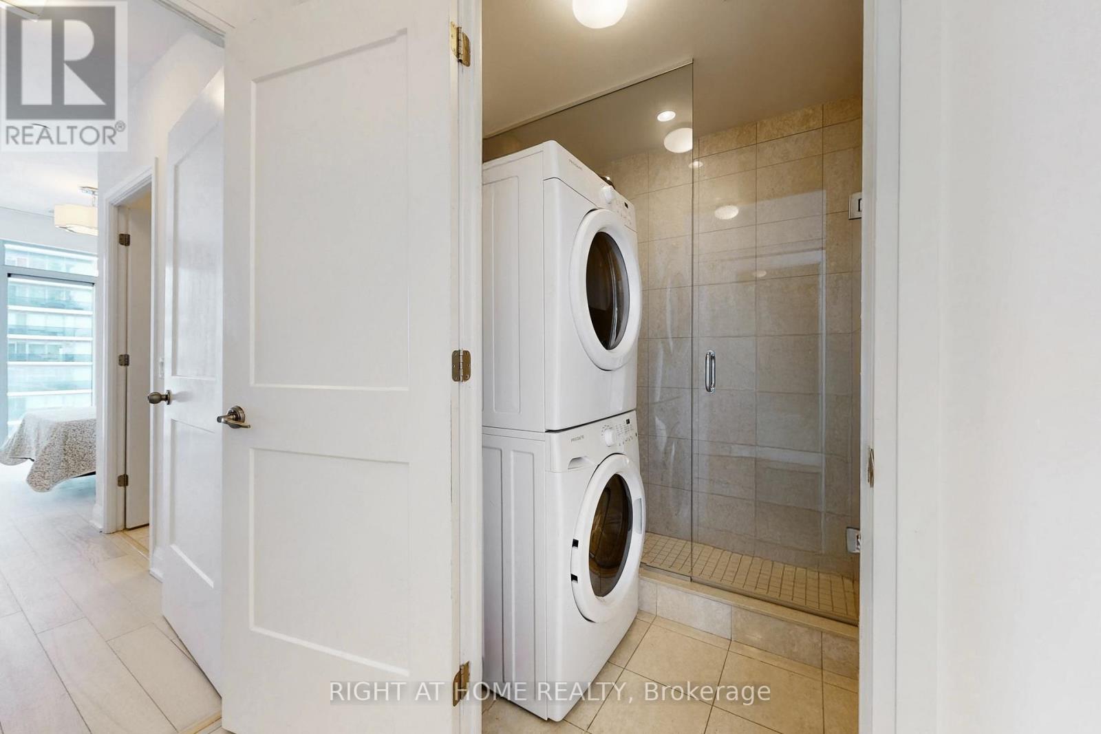 4902 - 56 Annie Craig Drive, Toronto, Ontario  M8V 0C8 - Photo 35 - W12883870