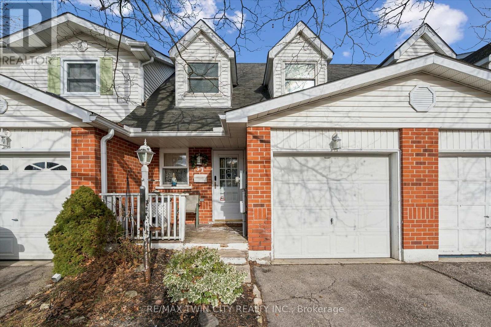 37 EDGEMERE DRIVE, cambridge, Ontario
