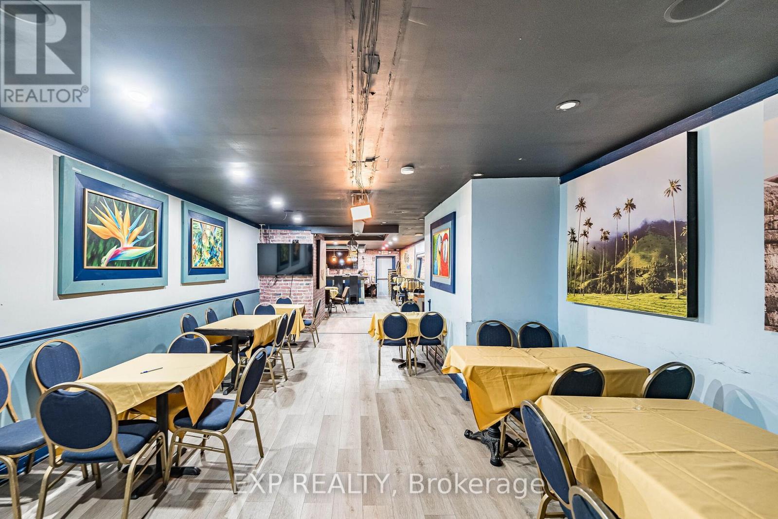 2848 Dufferin Street, Toronto, Ontario  M6B 3S3 - Photo 36 - W12883558