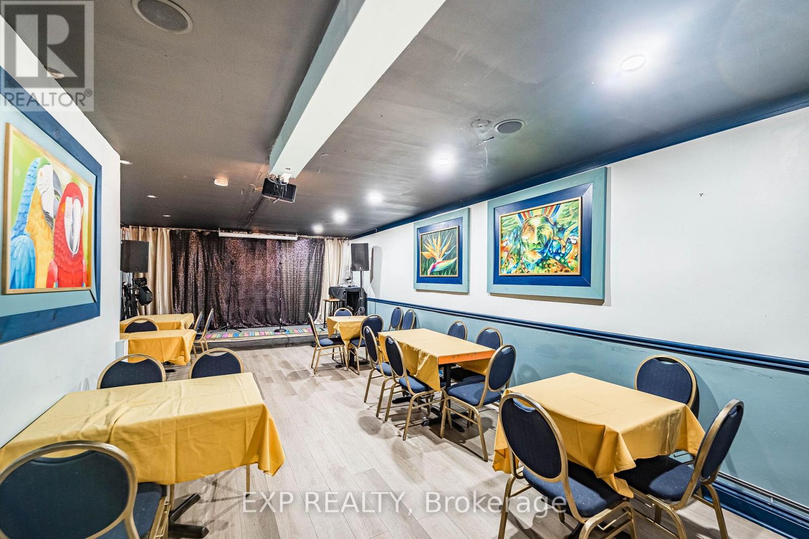 2848 Dufferin Street, Toronto, Ontario  M6B 3S3 - Photo 40 - W12883558