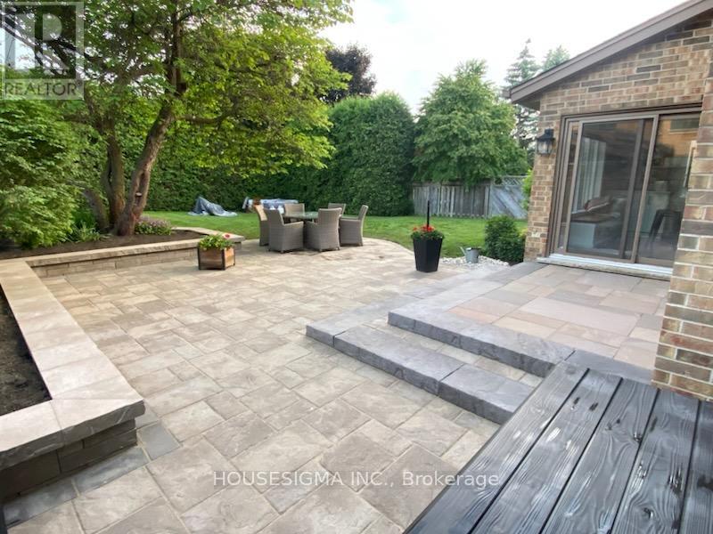 4 Mulberry Court, Guelph, Ontario  N1C 1A6 - Photo 40 - X12859448