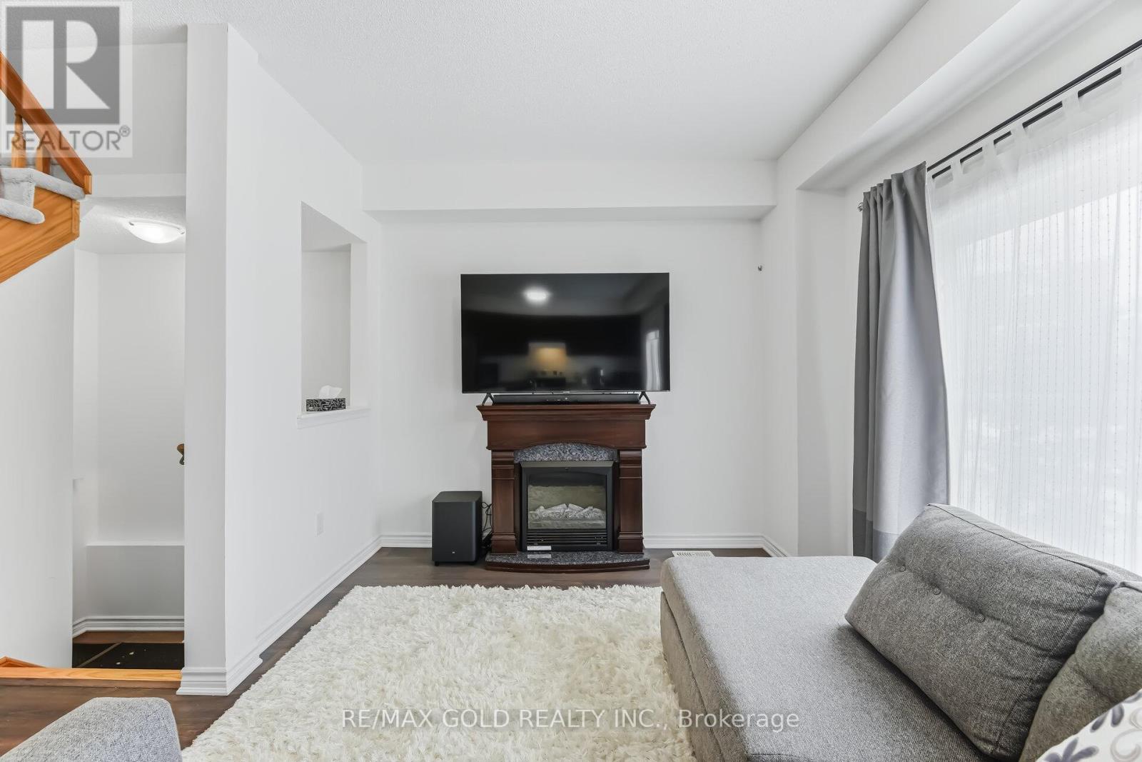 30 Hills Thistle Drive, Wasaga Beach, Ontario  L9E 0J3 - Photo 16 - S12880578