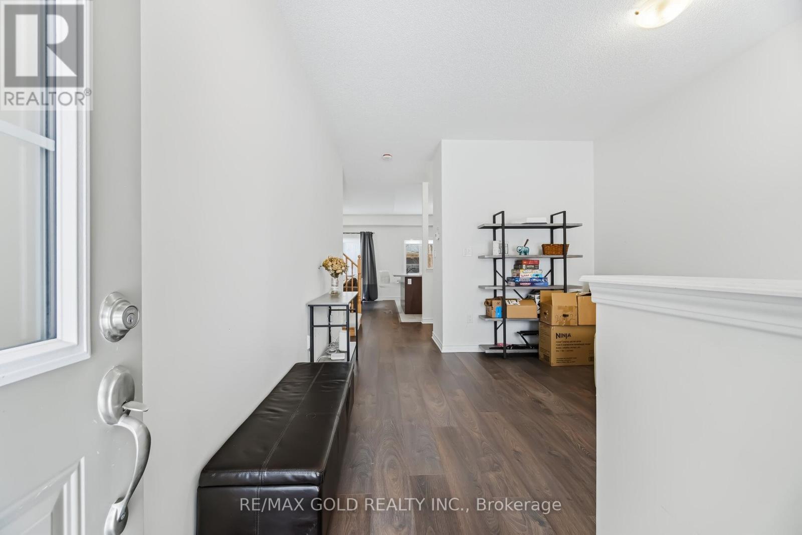 30 Hills Thistle Drive, Wasaga Beach, Ontario  L9E 0J3 - Photo 7 - S12880578