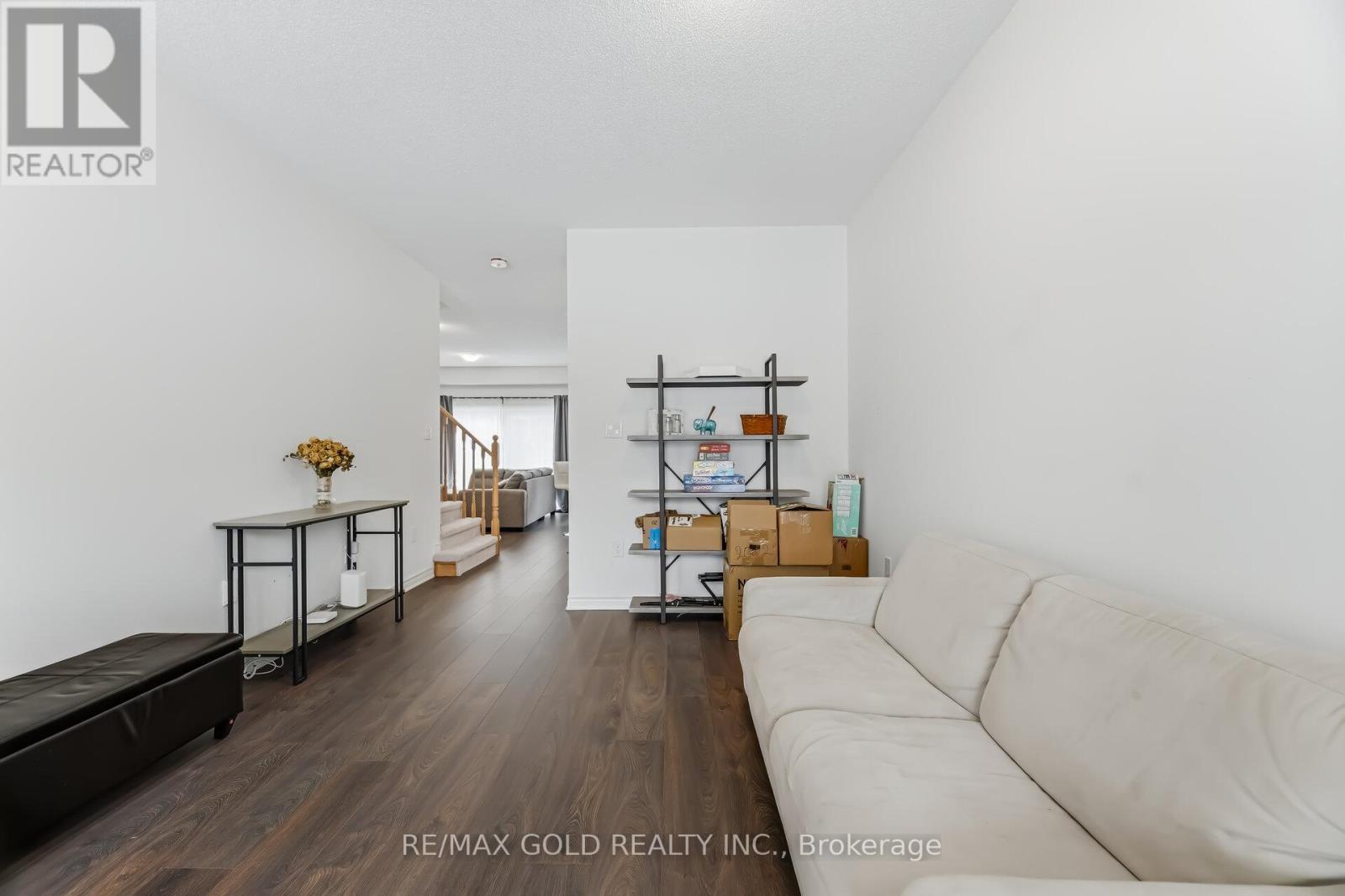 30 Hills Thistle Drive, Wasaga Beach, Ontario  L9E 0J3 - Photo 9 - S12880578