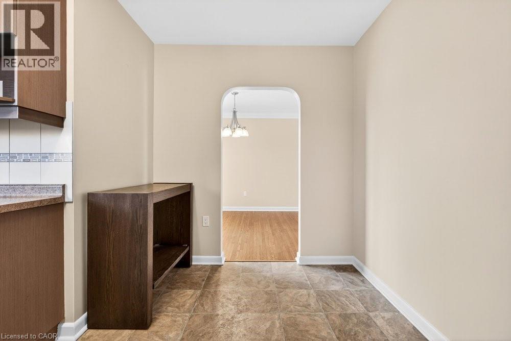 42 Evergreen Avenue, Stoney Creek, Ontario  L8G 3T3 - Photo 15 - 40805963