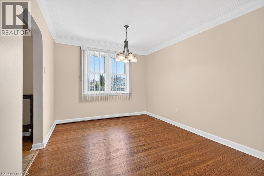 42 Evergreen Avenue, Stoney Creek, Ontario  L8G 3T3 - Photo 9 - 40805963