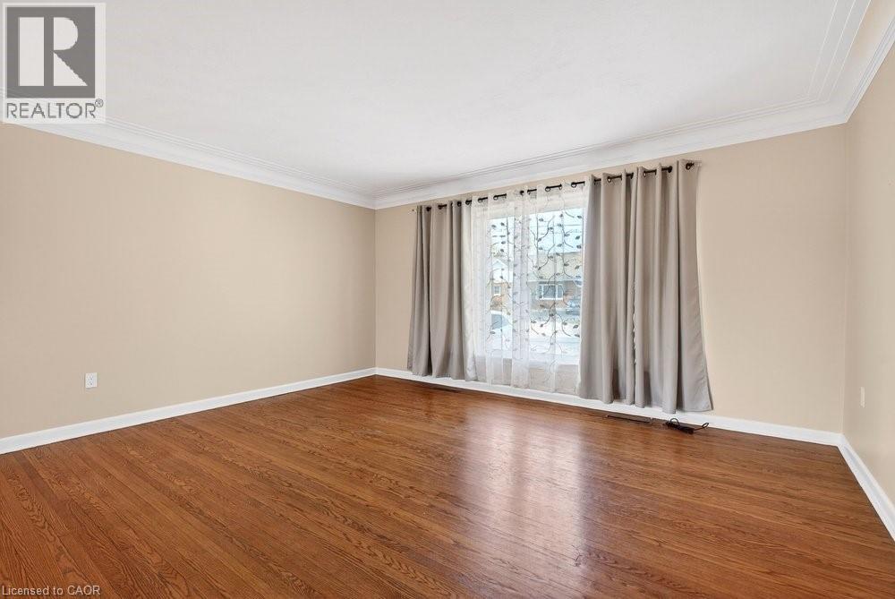 42 Evergreen Avenue, Stoney Creek, Ontario  L8G 3T3 - Photo 5 - 40805963