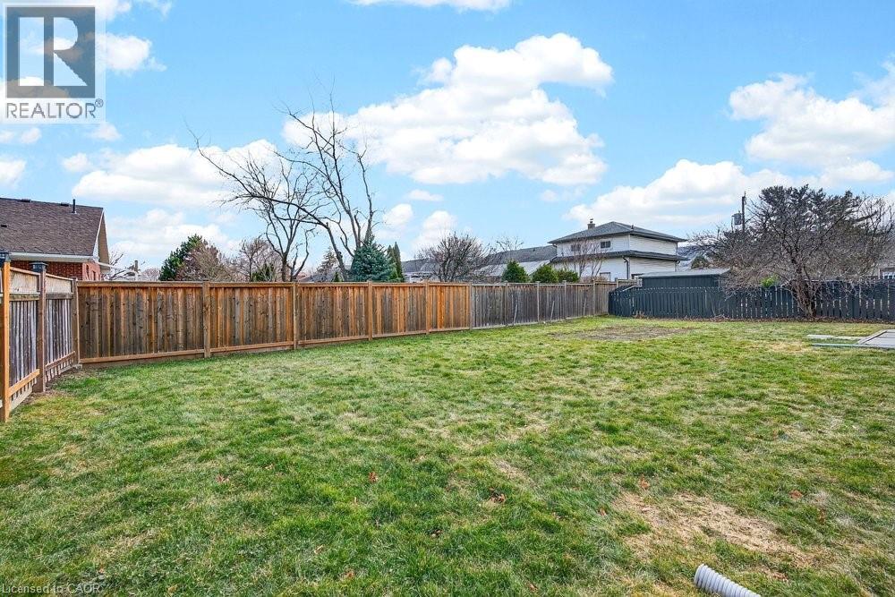 42 Evergreen Avenue, Stoney Creek, Ontario  L8G 3T3 - Photo 49 - 40805963