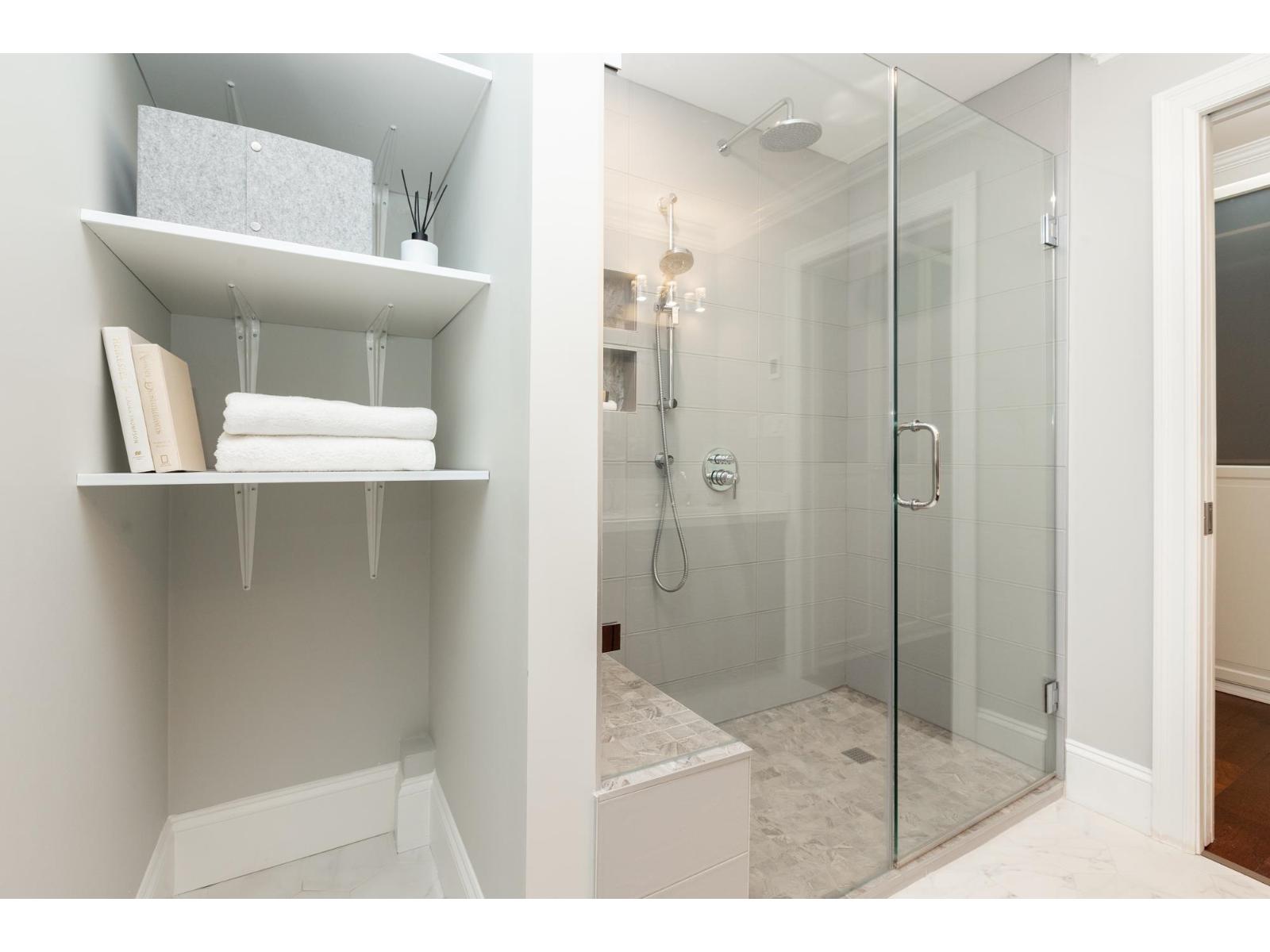 Listing Picture 23 of 38 : 103 1551 FOSTER STREET, White Rock - 魯藝地產 Yvonne Lu Group - MLS Medallion Club Member