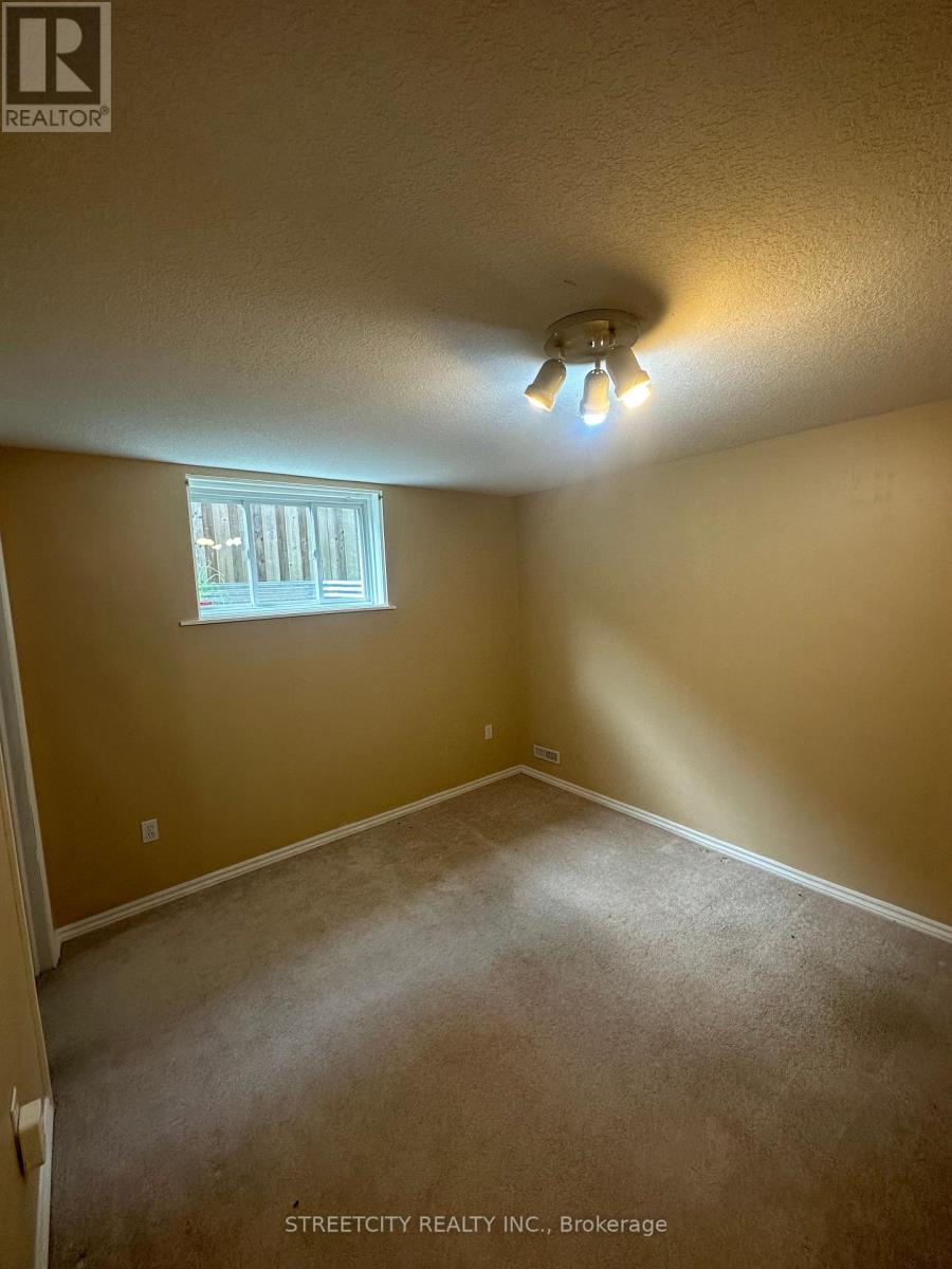 1234 South Wenige Drive, London North, Ontario  N5X 4M3 - Photo 8 - X12883900