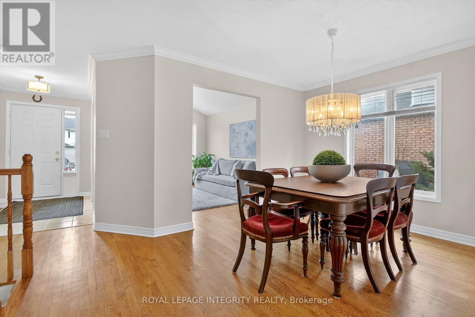 161 Longshire Circle, Ottawa, Ontario  K2J 4L2 - Photo 12 - X12883936