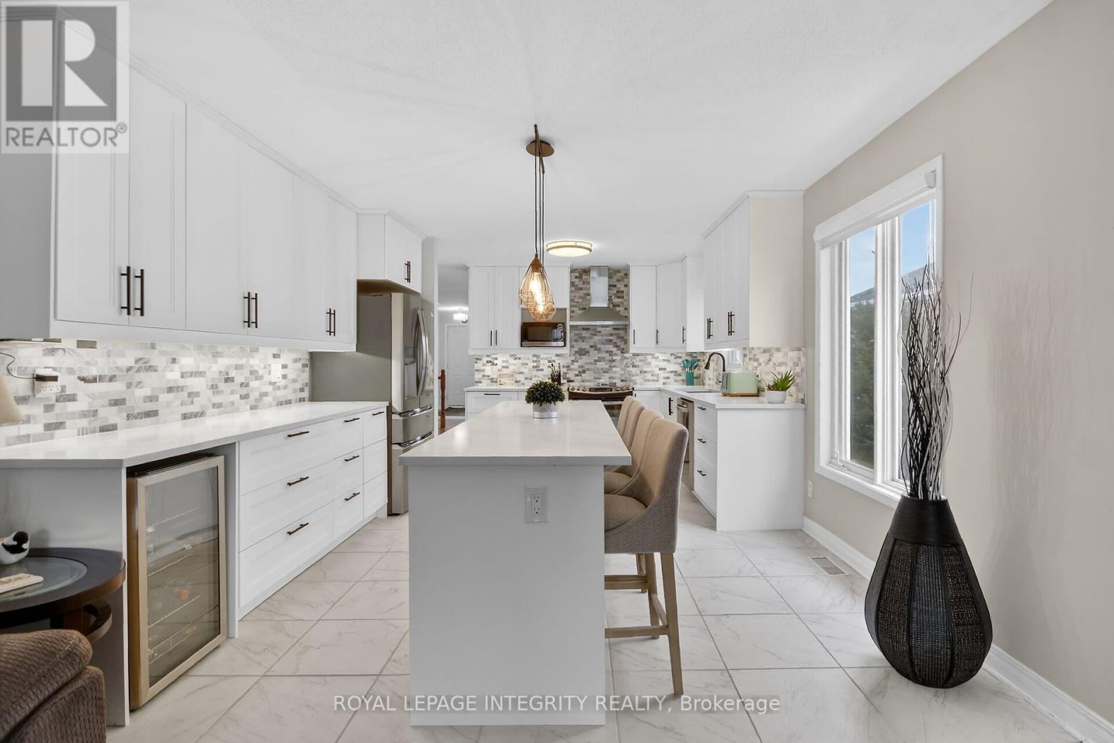 161 Longshire Circle, Ottawa, Ontario  K2J 4L2 - Photo 17 - X12883936