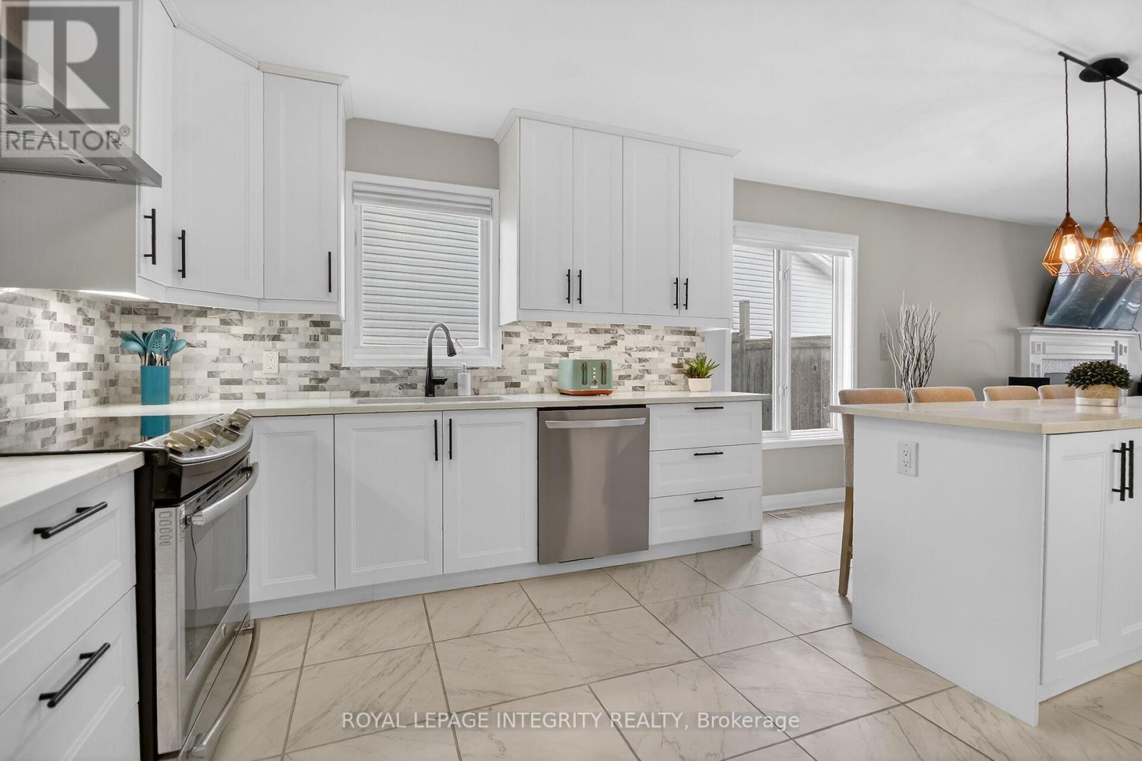 161 Longshire Circle, Ottawa, Ontario  K2J 4L2 - Photo 27 - X12883936